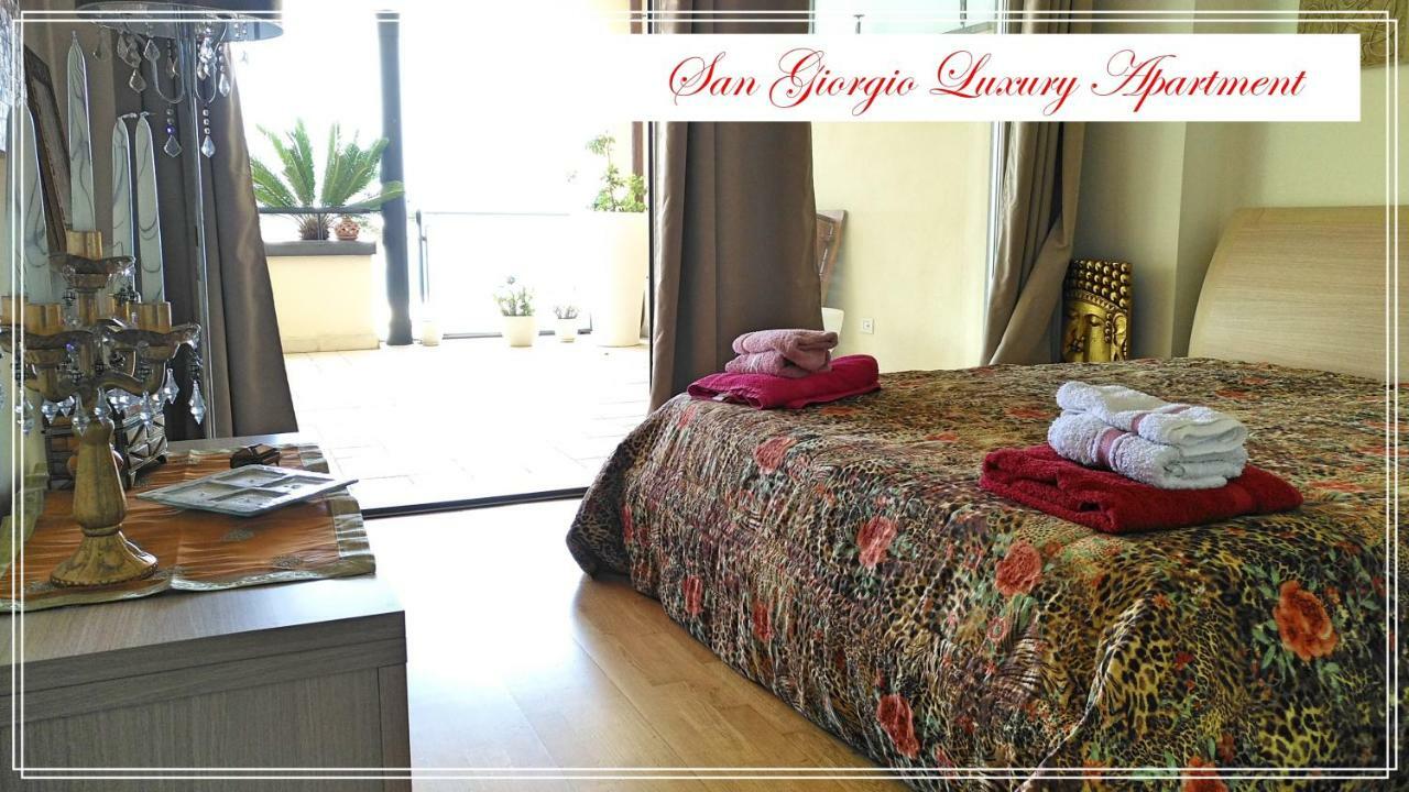 San Giorgio Luxury Apartment Taormina-Panoramic Pool & Parking Space Eksteriør bilde