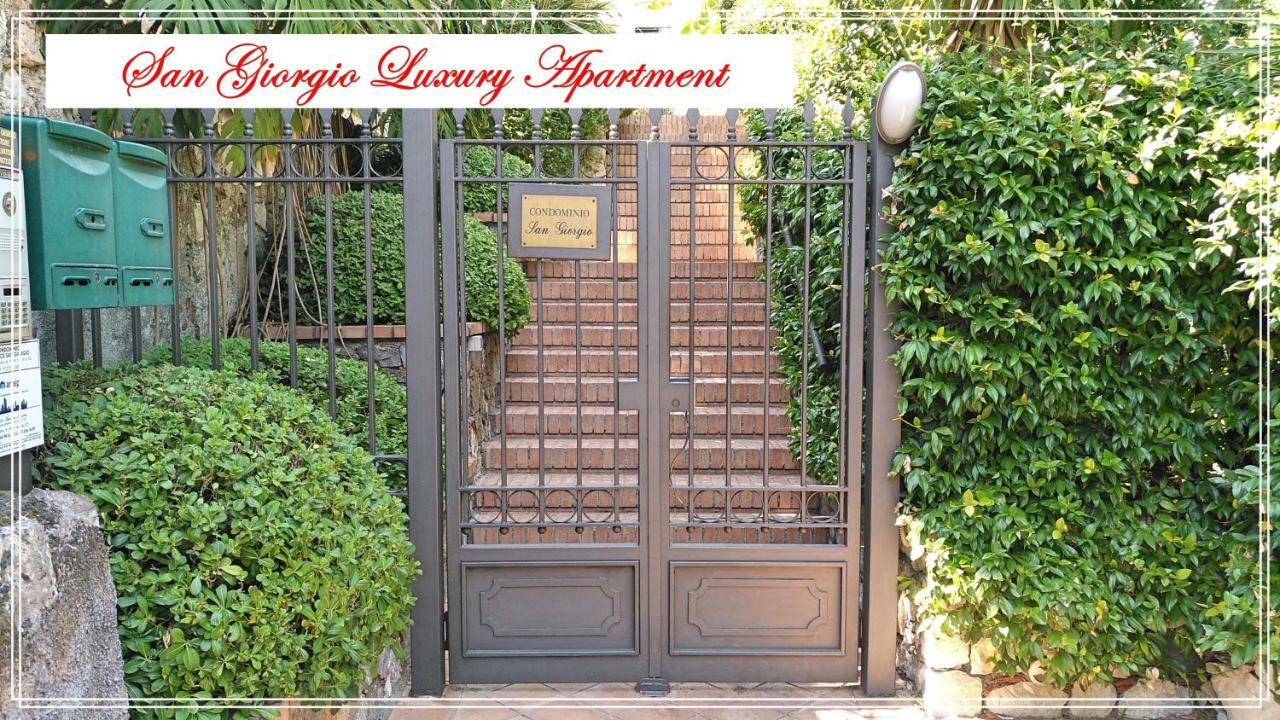 San Giorgio Luxury Apartment Taormina-Panoramic Pool & Parking Space Eksteriør bilde