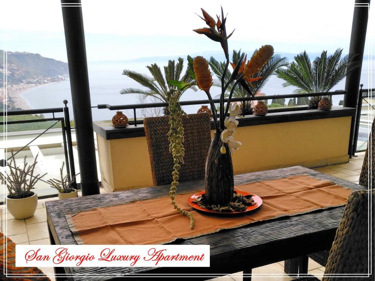 San Giorgio Luxury Apartment Taormina-Panoramic Pool & Parking Space Eksteriør bilde